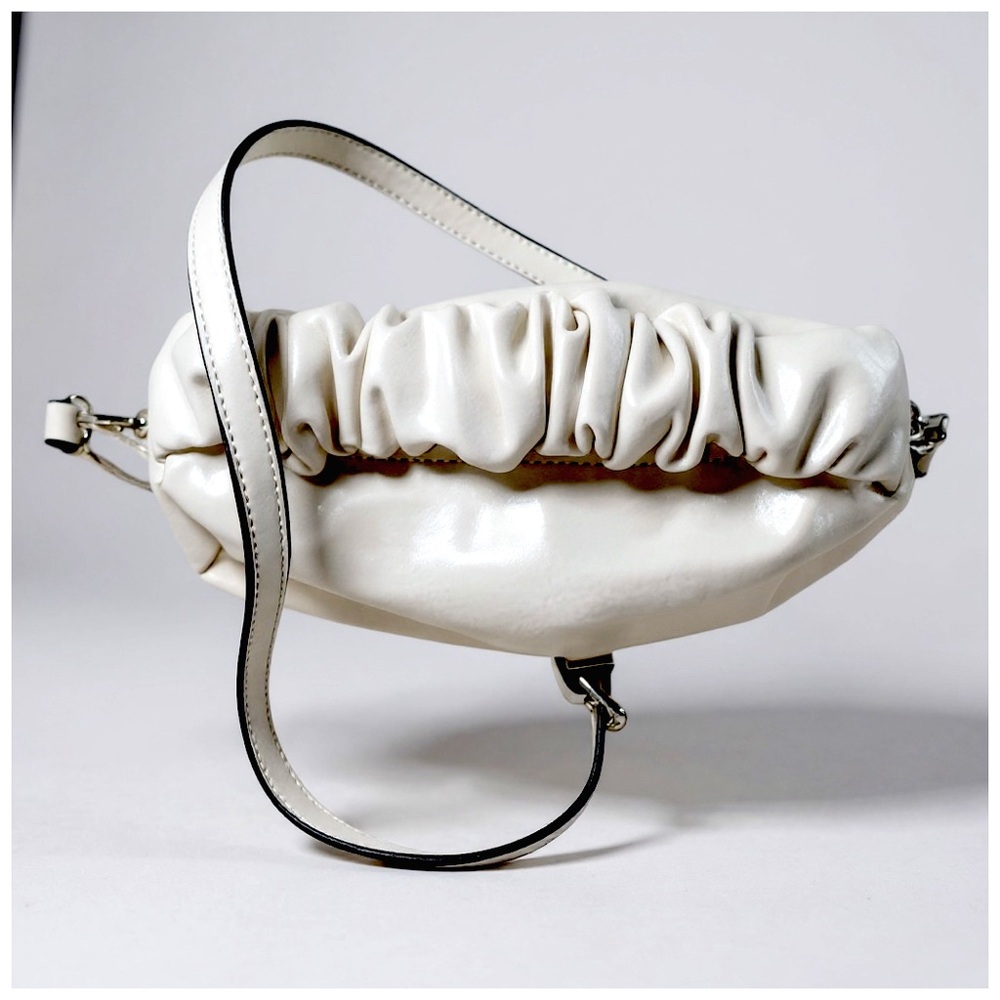 Alexander Wang ‘Scrunch’ Bag. White - Picture 5 of 9